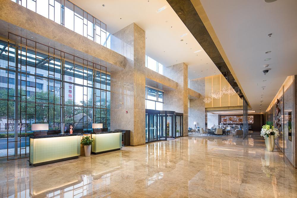 Jinan Inzone Royal Plaza Hotels Exterior foto