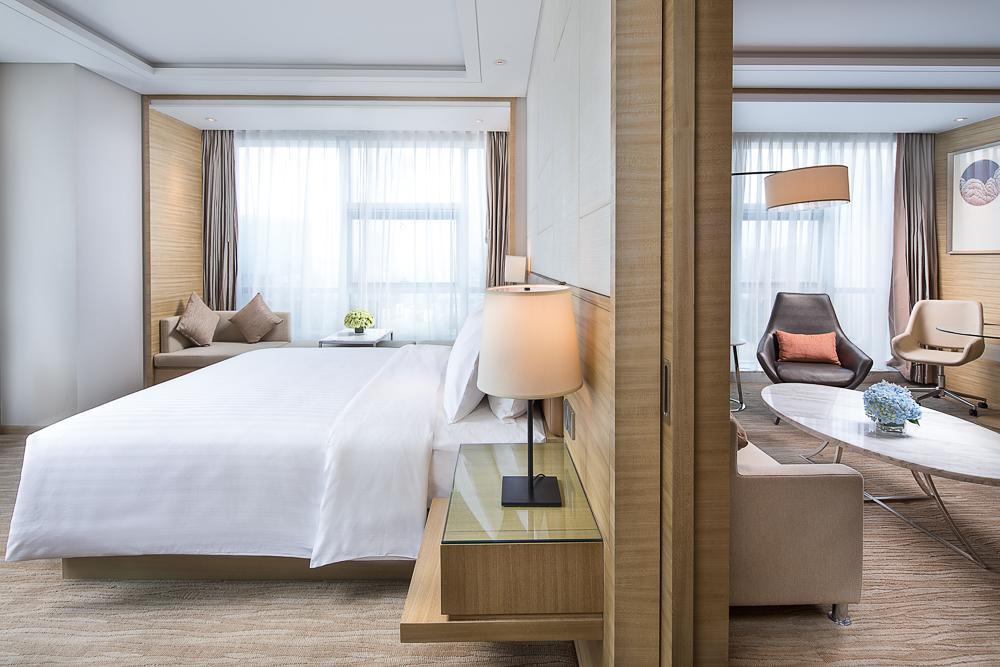Jinan Inzone Royal Plaza Hotels Exterior foto